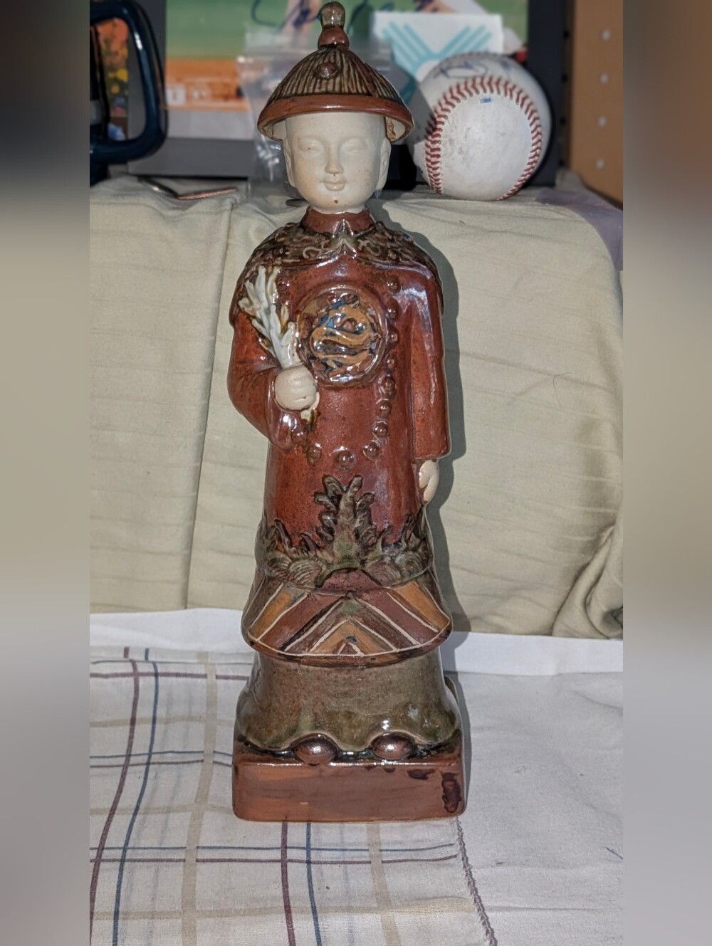 Chinese Emperor Figurine, Qing Dynasty 14 in